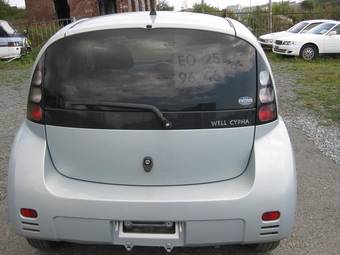 2003 Toyota WiLL Cypha Photos