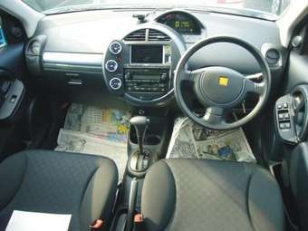 2004 Toyota WiLL Cypha Images