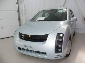 2004 Toyota WiLL Cypha Pictures