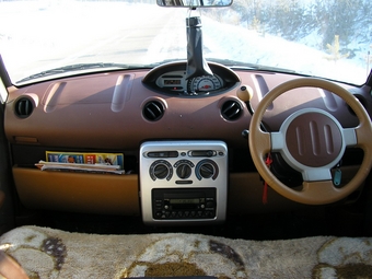 2000 WiLL Vi