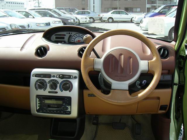 2000 Toyota WiLL Vi Pictures