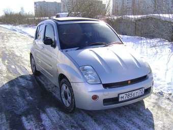 2000 Toyota WiLL Vi Pics