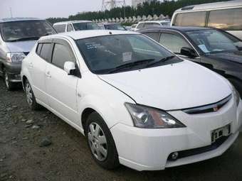 2001 Toyota WiLL VS Photos