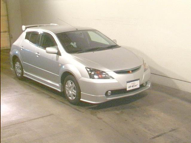 2002 Toyota WiLL VS Photos