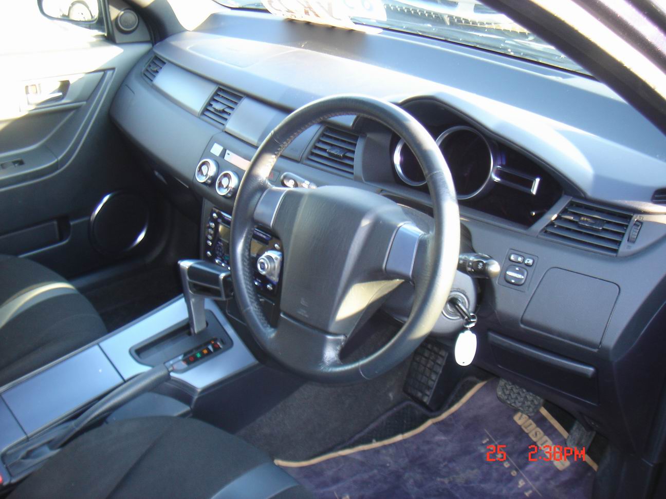 2002 Toyota WiLL VS Photos