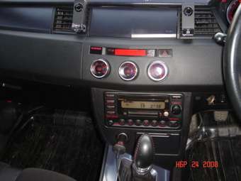 2002 Toyota WiLL VS Photos