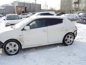 2002 Toyota WiLL VS Photos