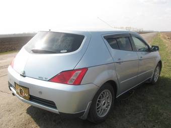2002 Toyota WiLL VS Photos