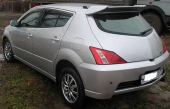 2002 Toyota WiLL VS Photos