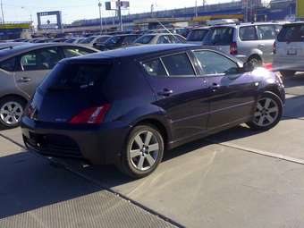 2003 Toyota WiLL VS Photos