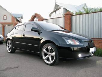 2003 Toyota WiLL VS Photos