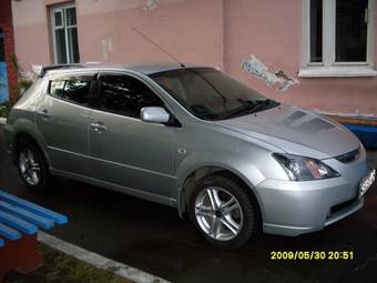 2003 Toyota WiLL VS Pictures