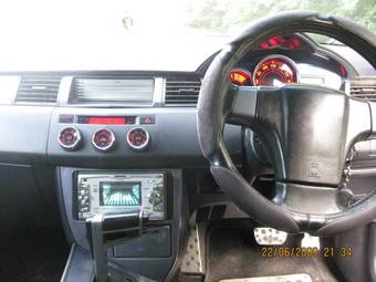2003 Toyota WiLL VS Photos