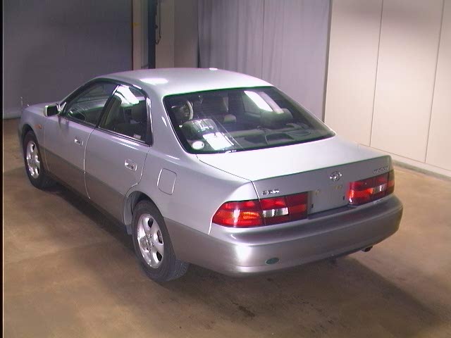 1998 Toyota Windom Pictures