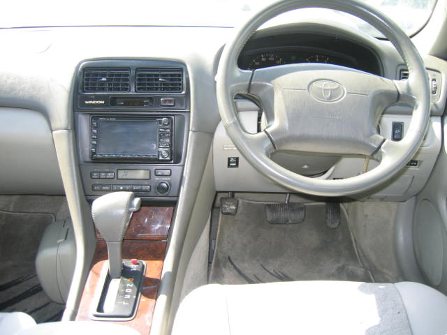 1998 Toyota Windom Photos