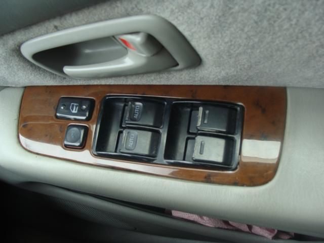 1999 Toyota Windom