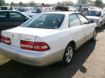 2000 Toyota Windom