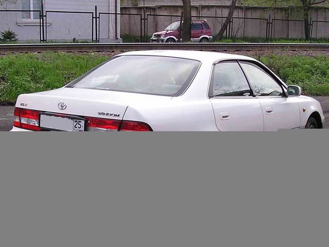 2000 Toyota Windom