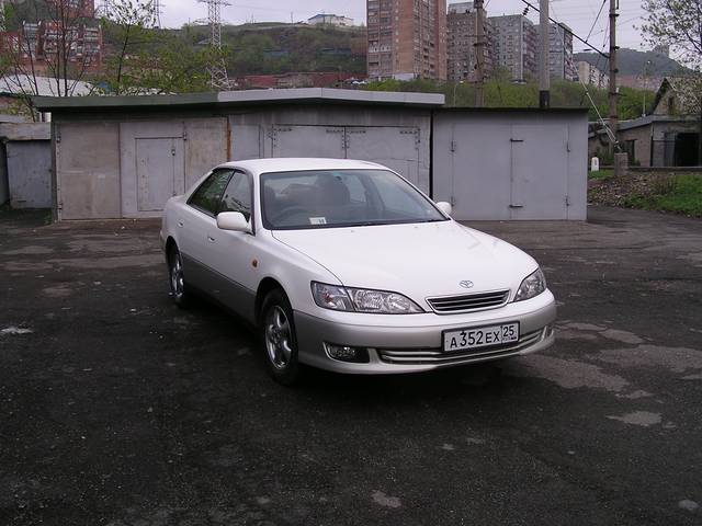 2000 Toyota Windom