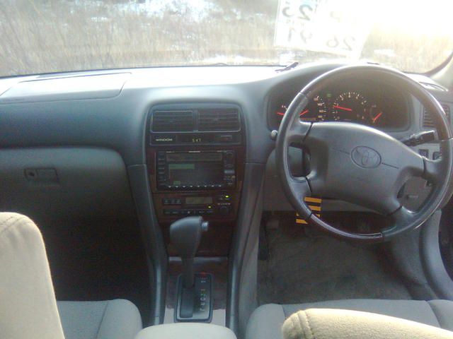 2000 Toyota Windom