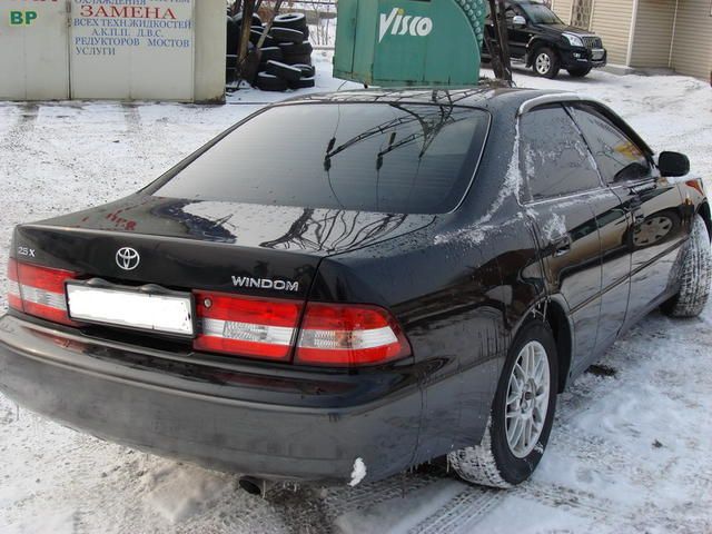2000 Toyota Windom