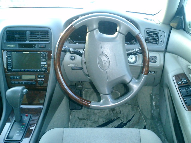 2000 Toyota Windom Pictures