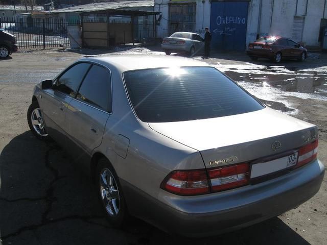 2001 Toyota Windom