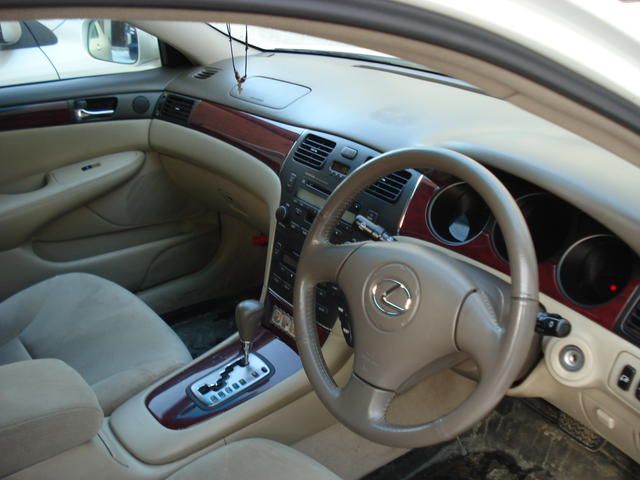 2001 Toyota Windom
