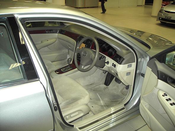 2001 Toyota Windom Pictures
