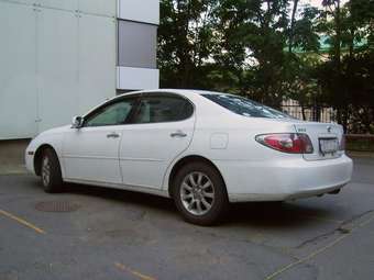 2001 Toyota Windom Photos