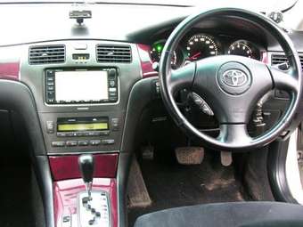 2001 Toyota Windom Pictures
