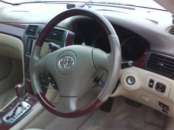 2001 Toyota Windom Pictures
