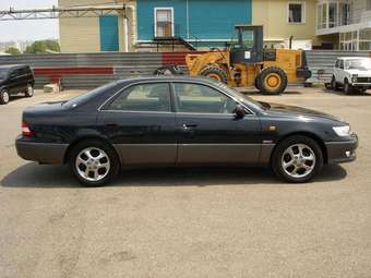 2001 Toyota Windom Pictures