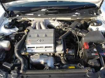 2001 Toyota Windom Photos