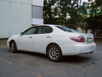 2001 Toyota Windom Photos