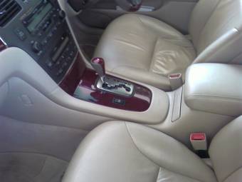 2002 Toyota Windom Pictures