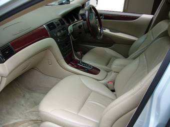 2002 Toyota Windom Pics