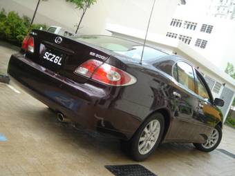 2002 Toyota Windom Pictures