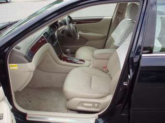 2002 Toyota Windom Pictures