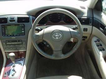 2002 Toyota Windom Pictures