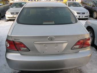 2002 Toyota Windom Pictures