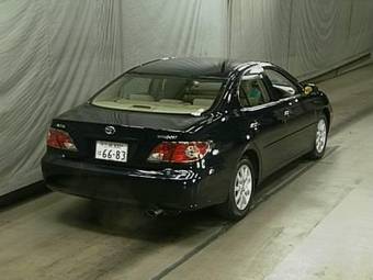 2002 Toyota Windom Photos