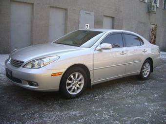 2002 Toyota Windom Pictures