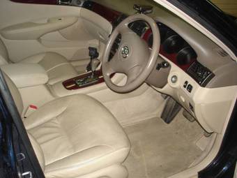 2002 Toyota Windom Photos