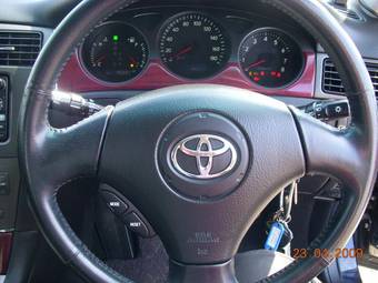 2002 Toyota Windom Pictures