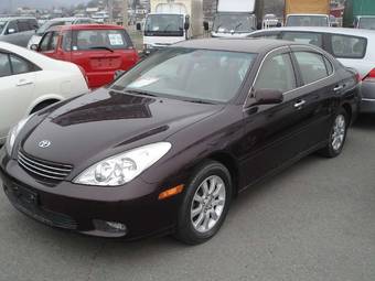 2002 Toyota Windom Pictures