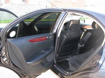 2002 Toyota Windom Photos