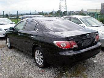 2002 Toyota Windom Photos
