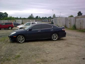 2002 Toyota Windom Photos