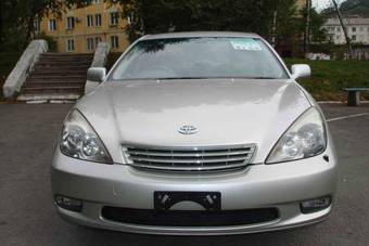 2002 Toyota Windom Images